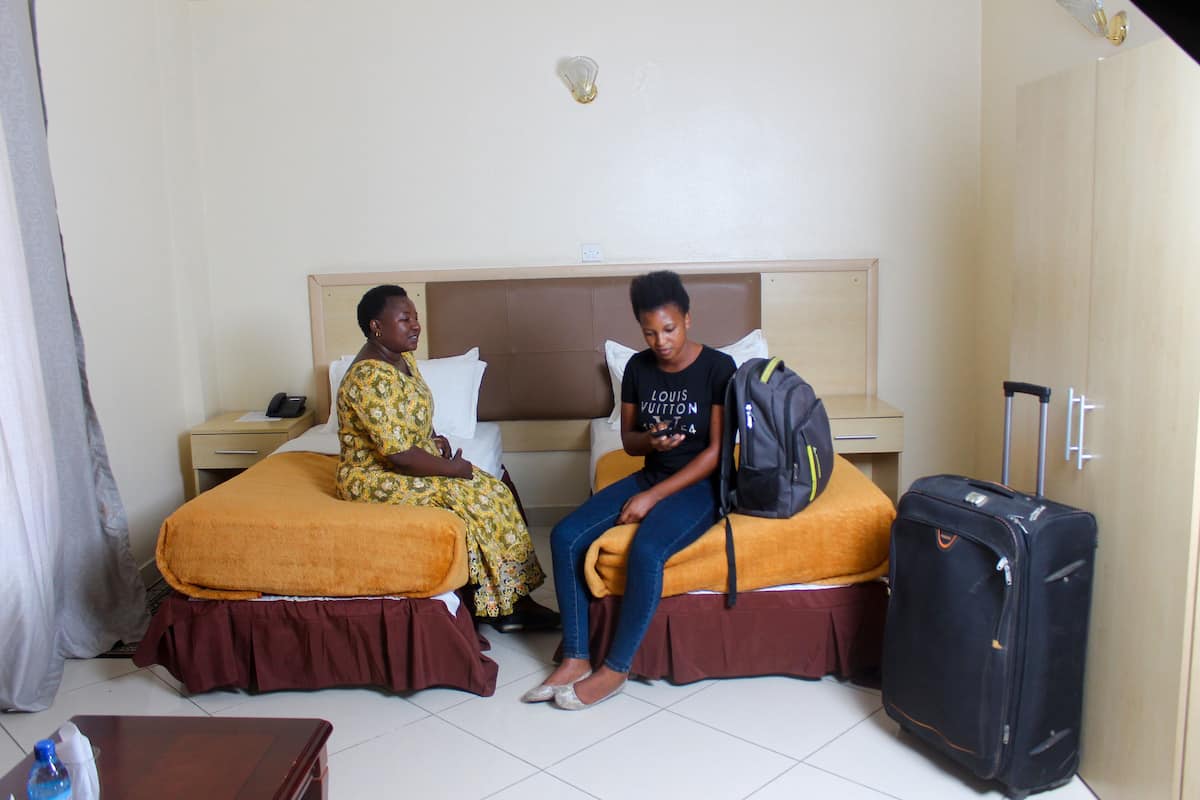 Standard Double Room | Desk, iron/ironing board, rollaway beds, free WiFi