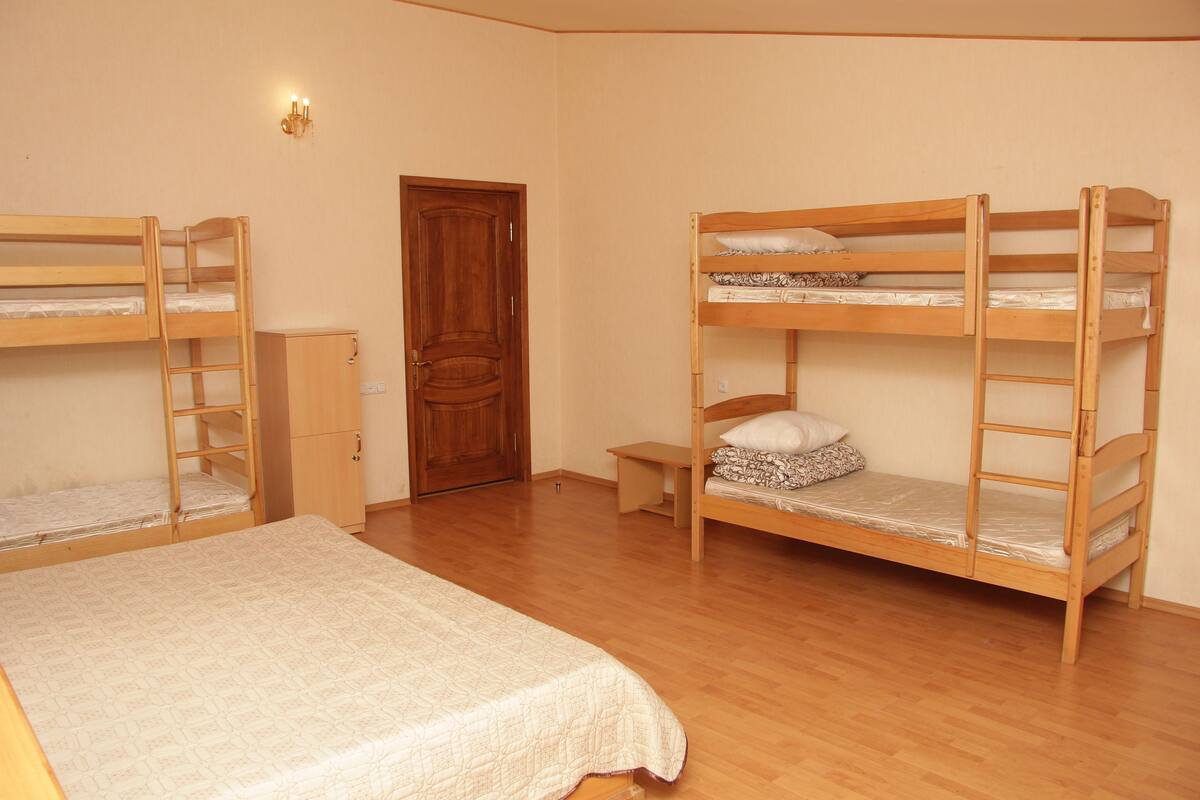 Standard Shared Dormitory, Mixed Dorm | Iron/ironing board, free WiFi