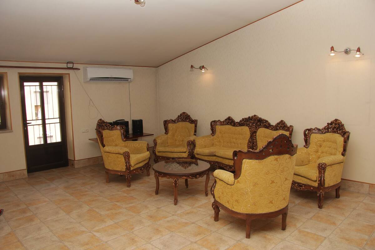 Basic Double Room, 1 Double Bed | Iron/ironing board, free WiFi