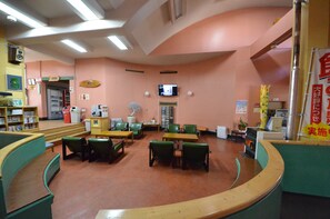 Lobby sitting area - Friendship Heights Yoshimi (Yoshimi)