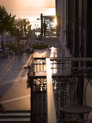 Double or Twin Room | View from room - Latini Family Hotel (Nafplio)