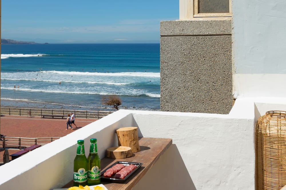 La Ventana Azul Surf Hostel