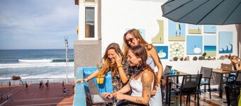 La Ventana Azul Surf Hostel