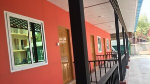 Terrace/patio - Aung Su Pyae Hotel (Nyaung-U)