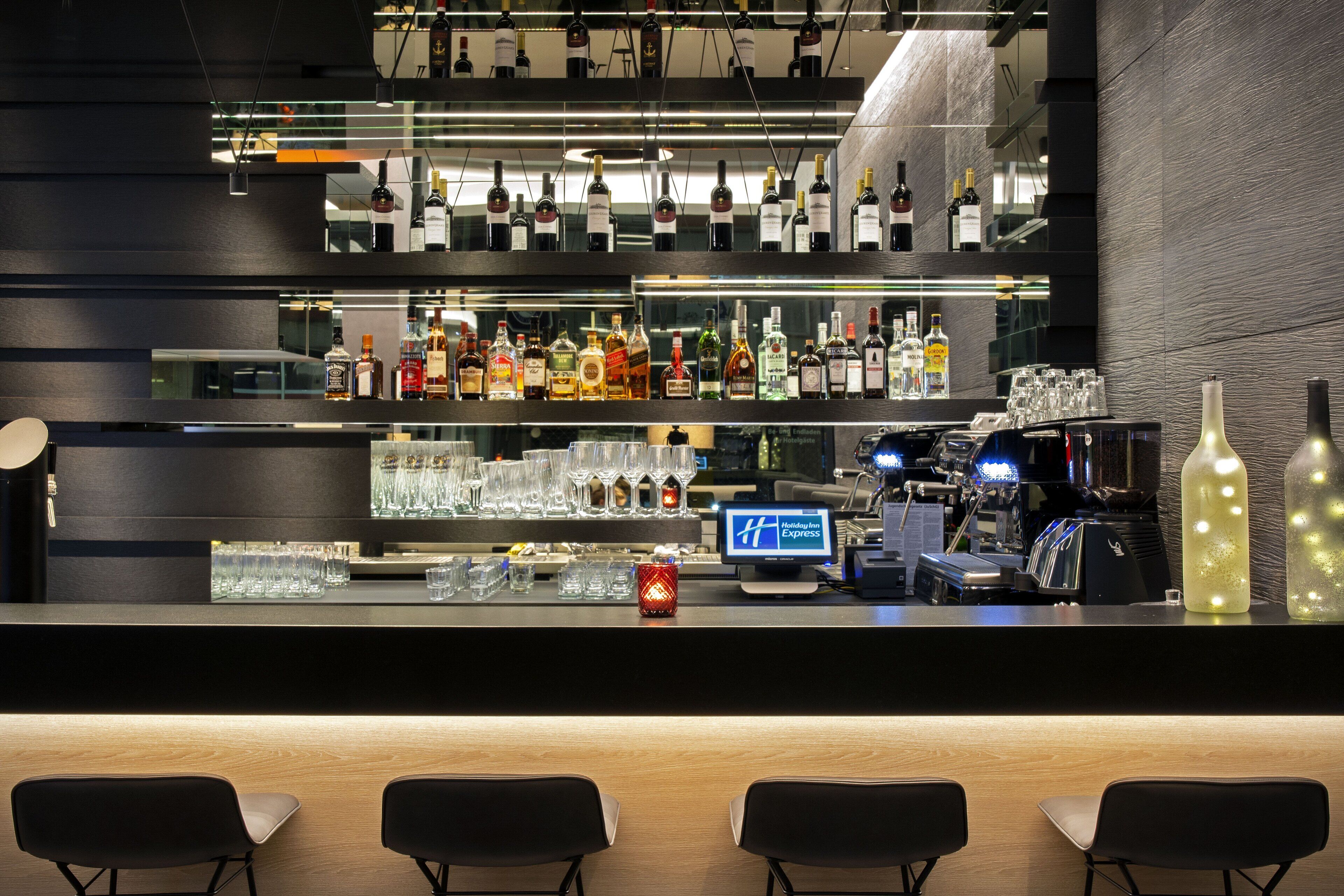 Lobby-Lounge