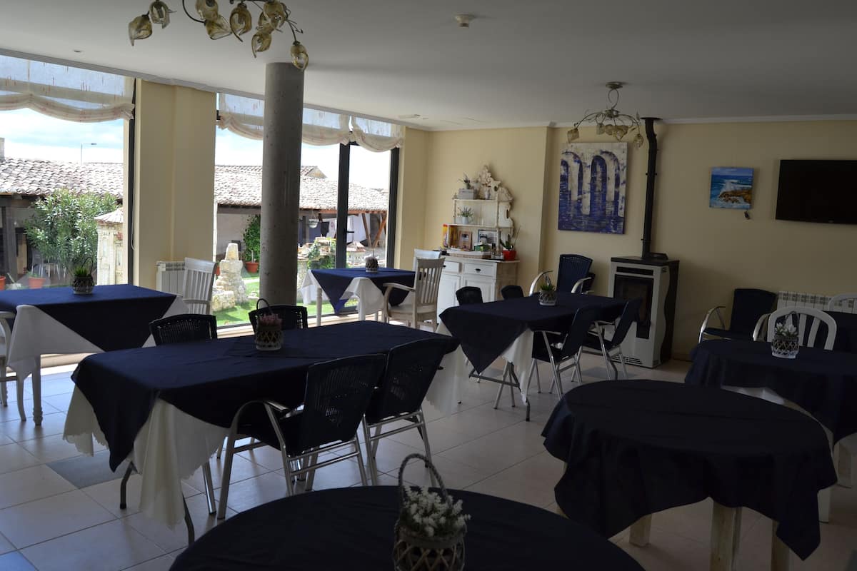 restaurant