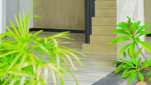 Unclassified image, 3 of 81, button - Hotel Star White Negombo (Negombo)