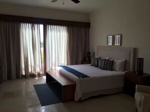 1 غرفة نوم ومكواة/لوح كي وواي فاي مجانًا