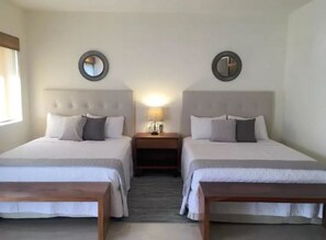 Family Villa, 4 Bedrooms | 1 bedroom, iron/ironing board, free WiFi - Villa Zenzontle by RNLR (Bucerías)