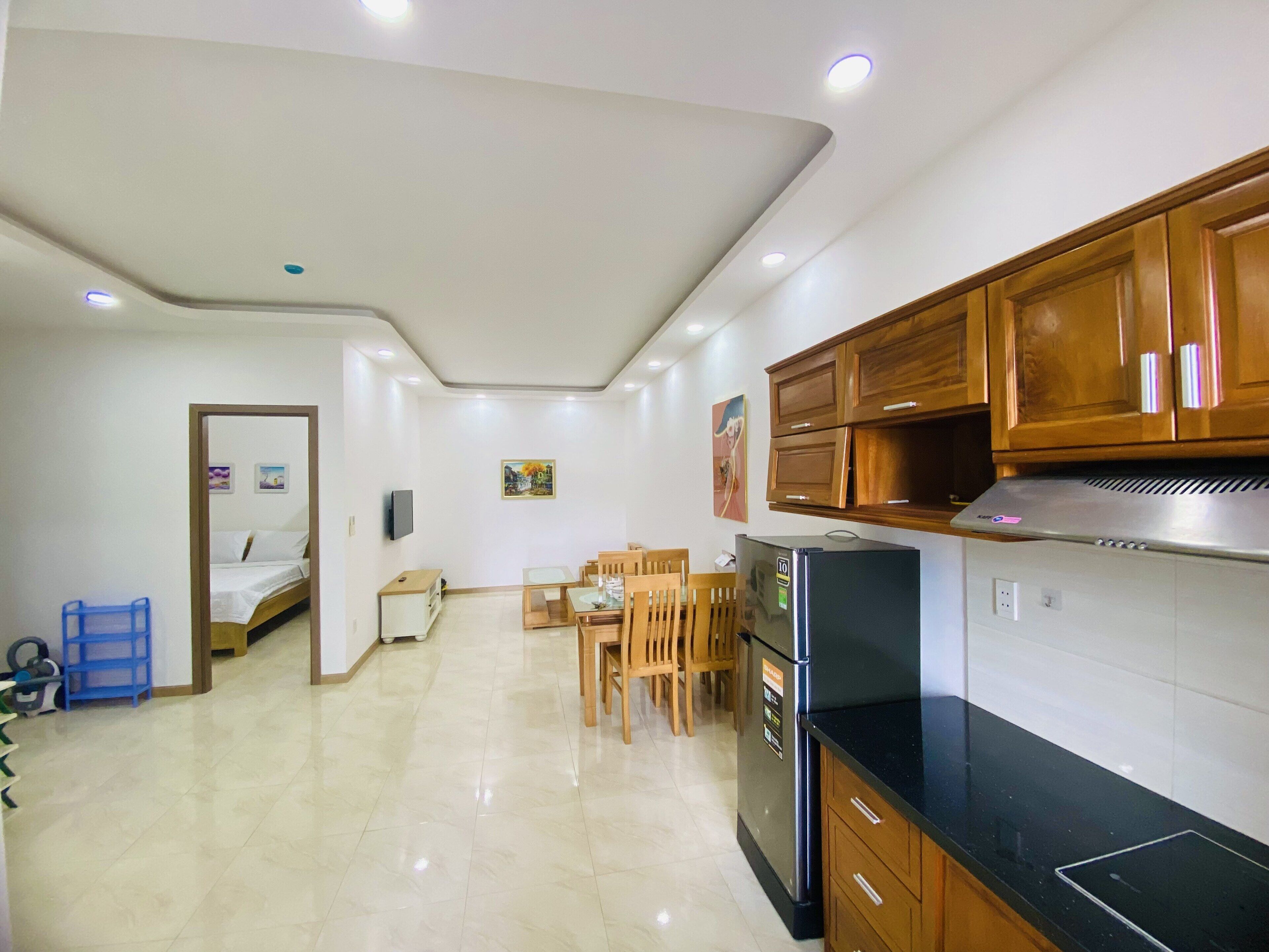 classic apartment | private kitchen | fridge, microwave, stovetop, rice cooker
