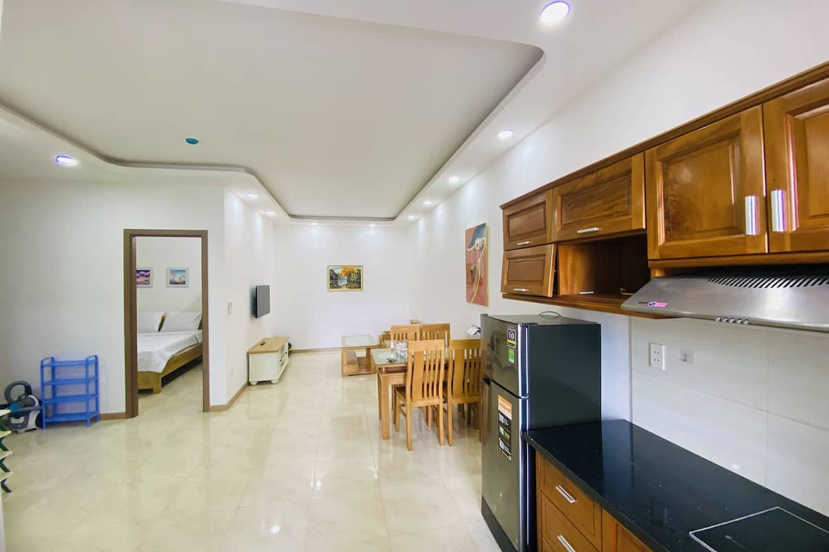 classic apartment | private kitchen | fridge, microwave, stovetop, rice cooker