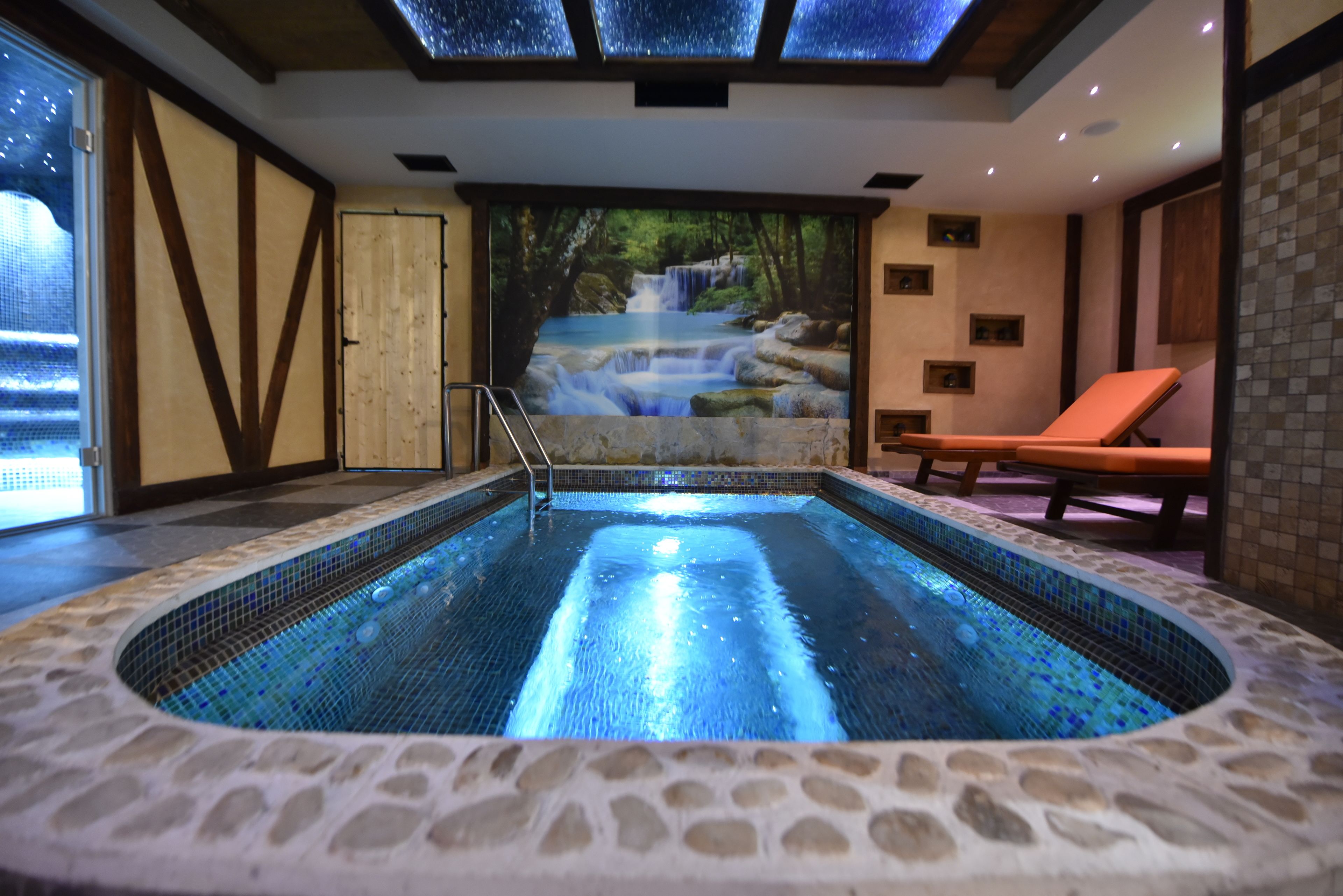 couples treatment room(s), massages