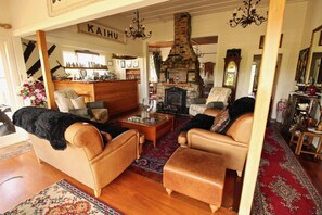 Interior - Waipoua Lodge (Aranga)