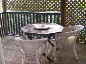 Victorian Suite | Balcony - Tambaridge Bed and Breakfast (Wongawallan)