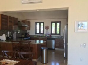 家庭别墅, 4 间卧室 | 私人厨房 | 大冰箱、微波炉