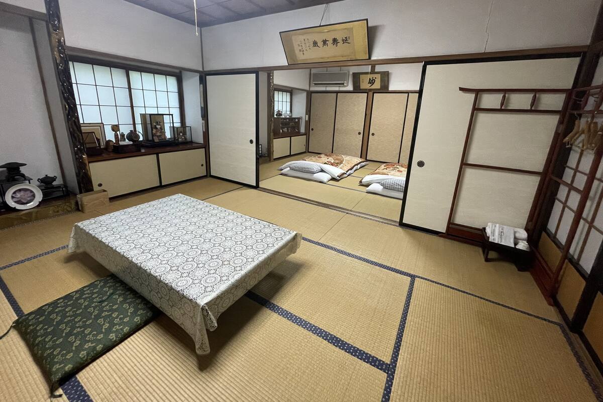 家庭雙人房 | 羽絨被、客房內保險箱、書桌、免費無線上網