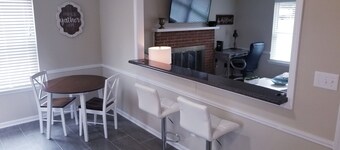 Updated Ranch in S. Charlotte Close to TOP GOLF!