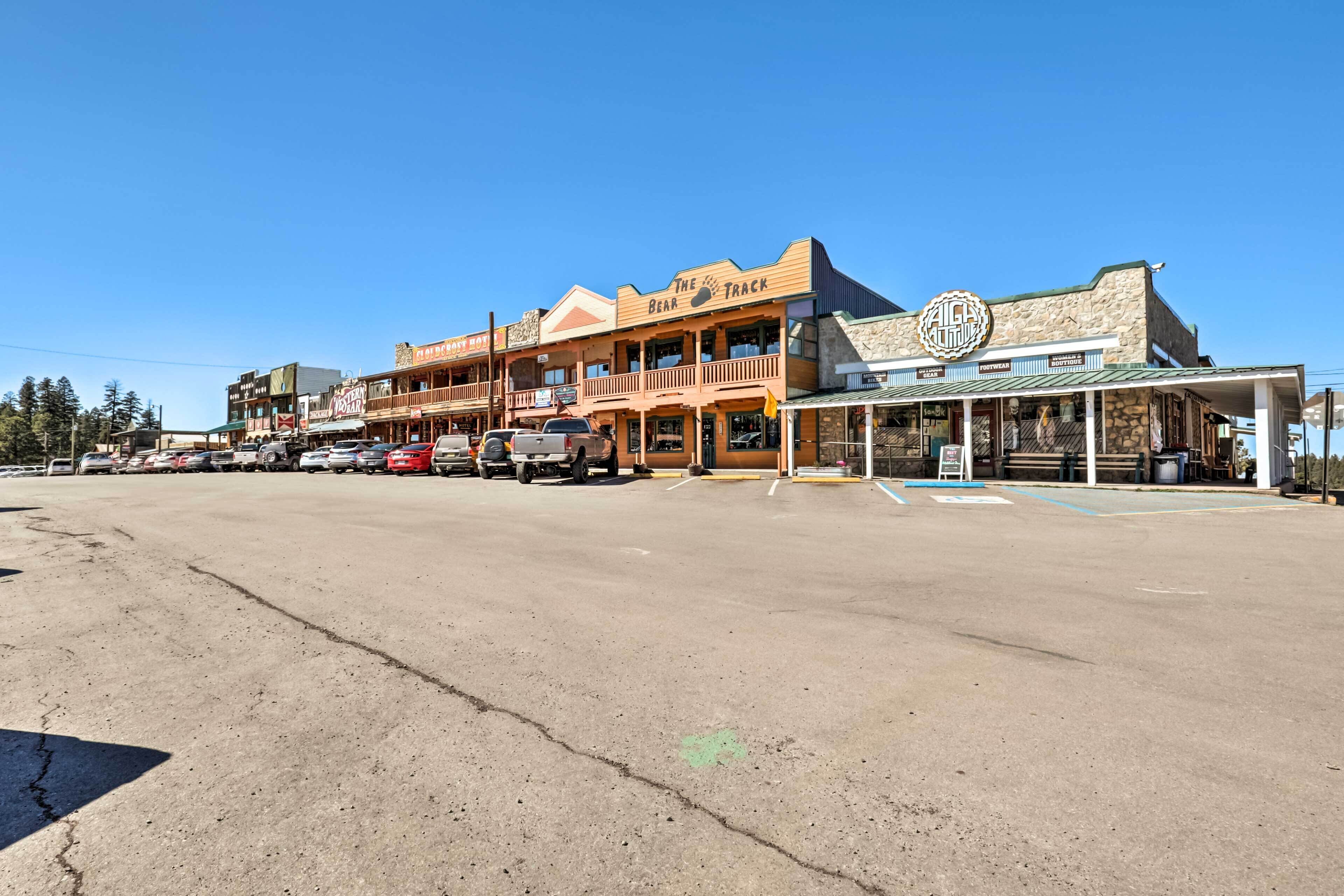 11 Best PetFriendly Cabins In Cloudcroft, New Mexico Updated 2024