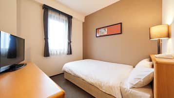 办公桌、遮光窗帘、熨斗/熨板、免费 WiFi