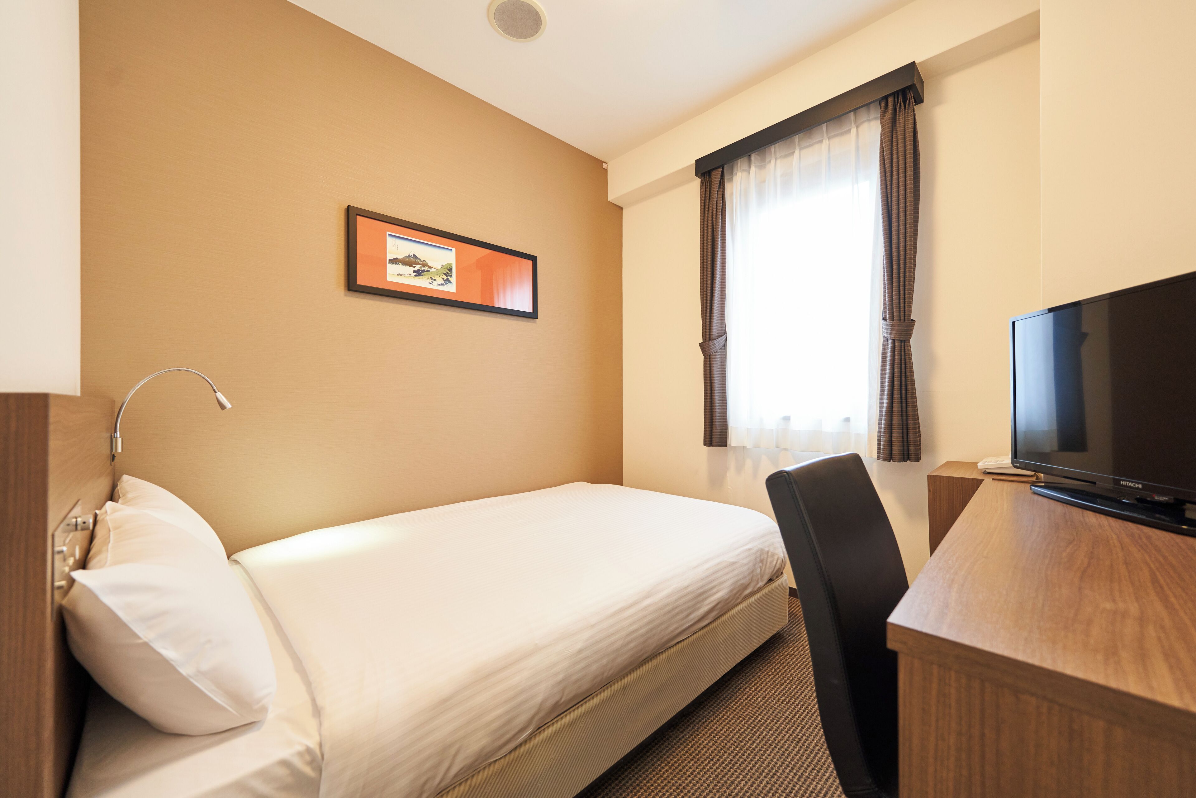 desk, blackout curtains, iron/ironing board, free wifi