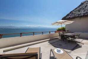 Terrace/patio - PH Punta Esmeralda by RNLR (La Cruz de Huanacaxtle)