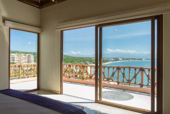 View from property - PH Punta Esmeralda by RNLR (La Cruz de Huanacaxtle)