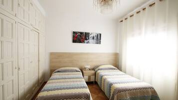 3 slaapkamers, gratis wifi, beddengoed