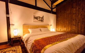 Desk, blackout curtains, free WiFi - Zhujiajiao Teahouse Boutique Inn (Shanghai)