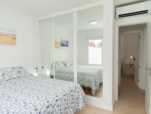 3 chambres, fer et planche à repasser, Wi-Fi, draps fournis