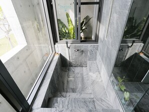 Design Double Room, Patio, Mountain View | Deep soaking bathtub - FaHaus (Checheng)