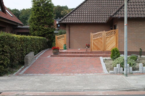 Ferienwohnung-LOGA in Leer (Ostfriesland), 2,5 Km bis Stadtmitte -max 3 Personen