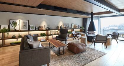 Walkerhill Douglas House