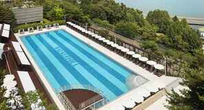 1 bedroom, premium bedding, free minibar items, in-room safe