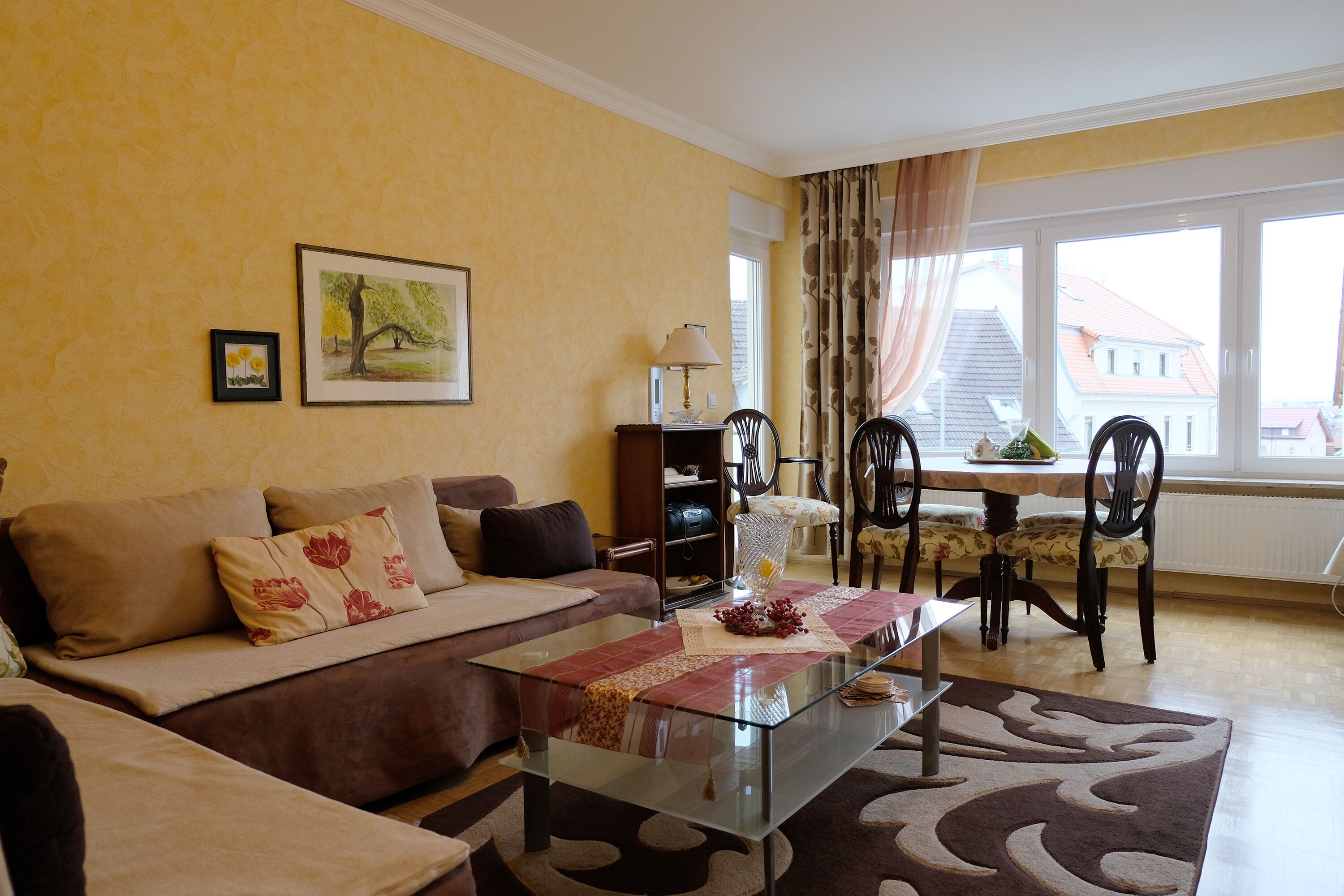 Fernseher, Stereoanlage