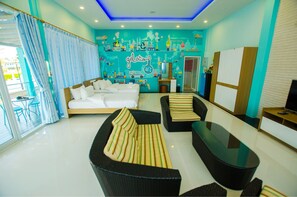 Deluxe Room | Minibar, free WiFi - Usotel Waterland Hotel (Udon Thani)