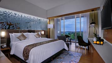 Brankas dan setrika/meja setrika