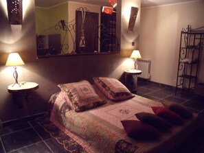 Chambre double (Aphrodite) | 1 yatak odası, ses yalıtımı, ücretsiz kablosuz İnternet, çarşaf takımı