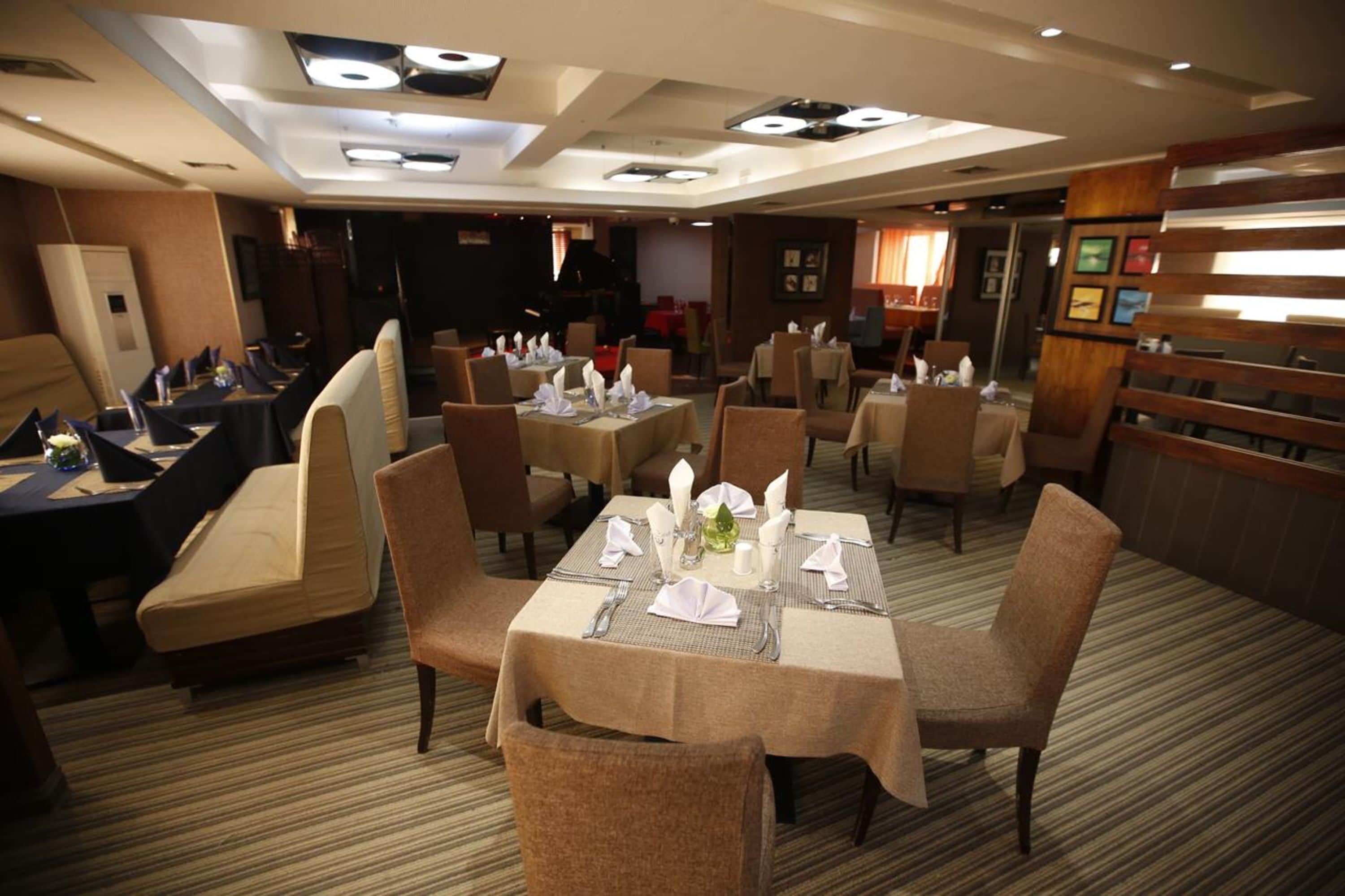 daily buffet breakfast (usd 10 per person)