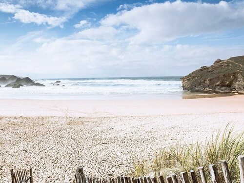 Maison spacieuse, grand jardin, proche Sauzon et plage.