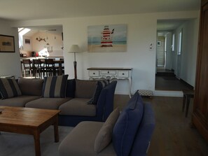 TV - Modern house in Sauzon with garden and Wi-Fi (Sauzon)