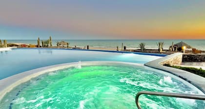 7th Floor 2-Bedroom Beachfront Condo – Your Luxury Puerto Peñasco Getaway!