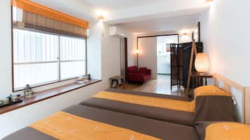DUGONG | 4 bedrooms, individually decorated, free WiFi, bed sheets