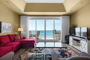 Smart TV, DVD player