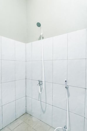 Dusche, kostenlose Toilettenartikel