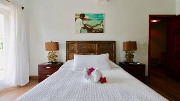 5 dormitorios, caja fuerte, tabla de planchar con plancha y wifi