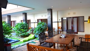Unclassified image, 4 of 10, button - Hotel O Leluhur Bali Apartment (Keroboken Kelod)