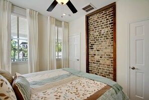6 chambres, bureau, fer et planche à repasser, Wi-Fi gratuit