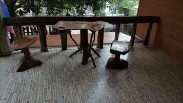 บ้านพัก | ระเบียง