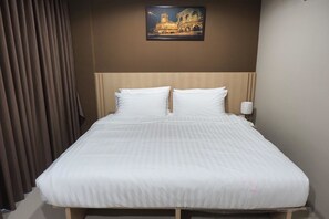 Standard Double Room - Sleepwell@Naiyang (Sa Khu)