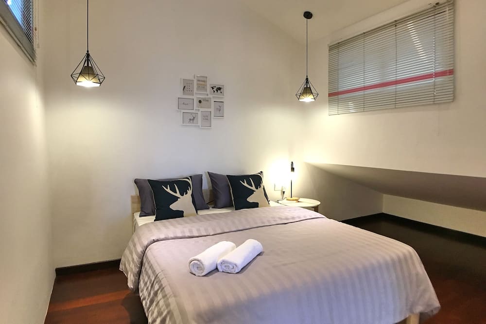 iBook10 Deluxe Loft Suite Room by iBook Homestay